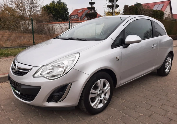 Opel Corsa cena 18500 przebieg: 118300, rok produkcji 2012 z Bodzentyn małe 301
